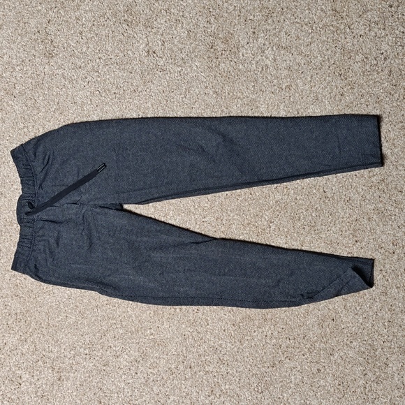 Lululemon joggers - Picture 1 of 3